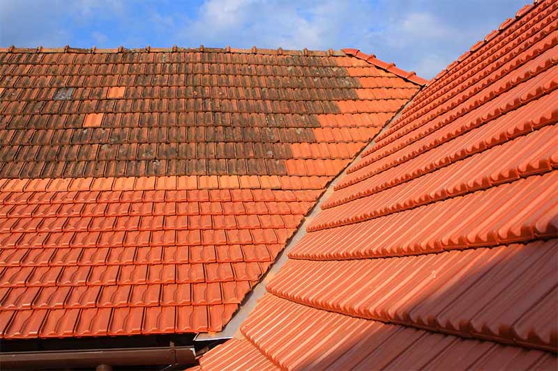 Nettoyage toiture - PROMICHELNETTOYAGE : couvreur, toiturier en Belgique : Nettoyage toiture, démoussage, traitement anti mousse par pulvérisation toiture, peinture hydrofuge toit sur Braine-Le-Comte Nivelles, Namur ... en Belgique